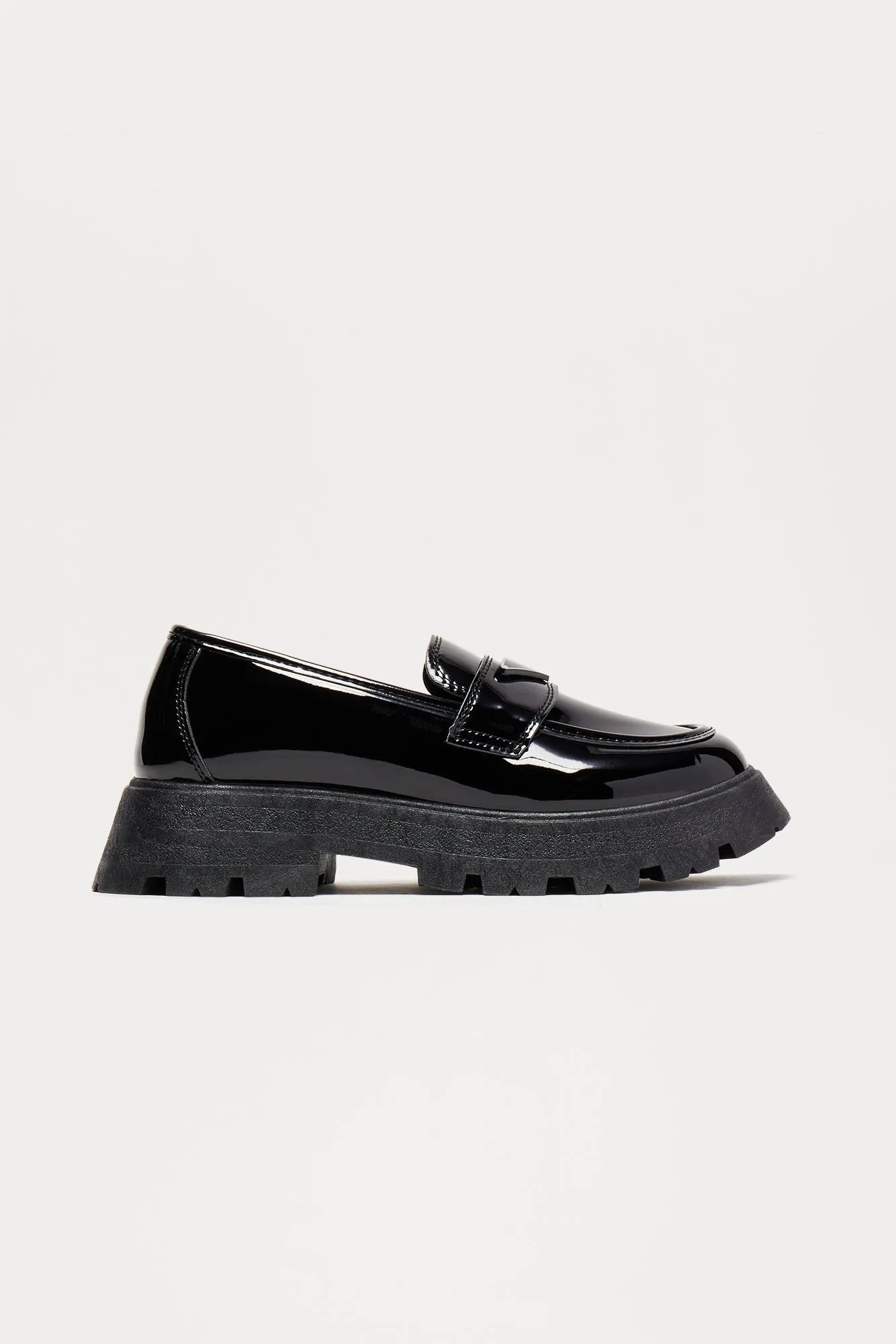 Syd Loafers - Black sold by Fashion Nova