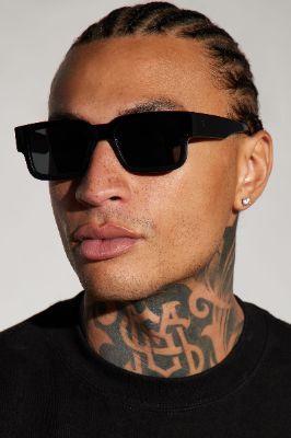 Look Out For Me Sunglasses - Black sold by Fashion Nova