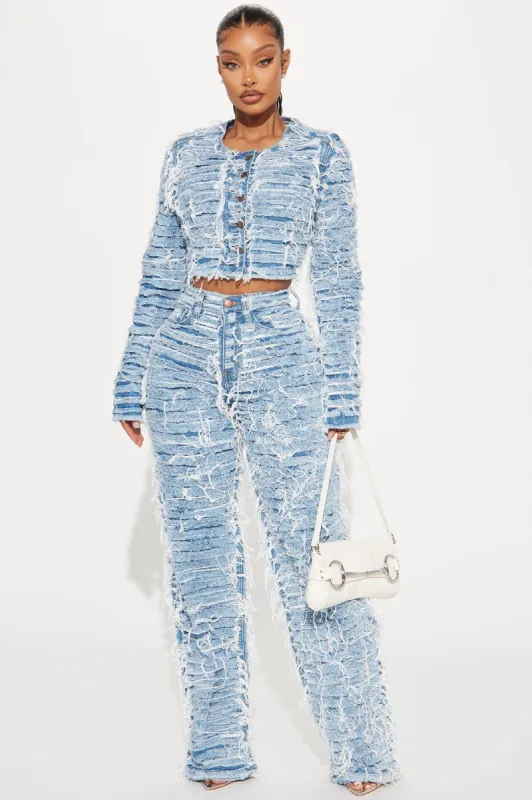 Courtside Deux Stretch Straight Leg Jeans - Light Wash made by Fashion Nova