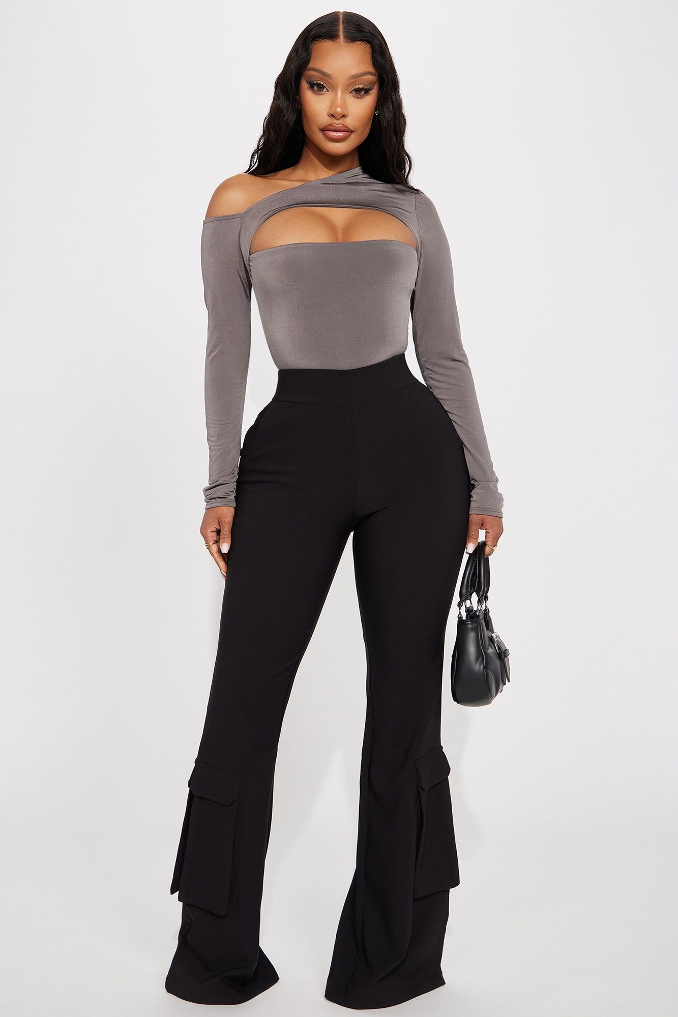 Strut This Cargo Flare Pant - Black sold by Fashion Nova