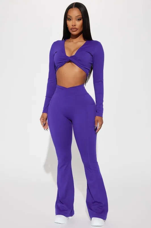 Amara Active Leggings - Plum sold by Fashion Nova
