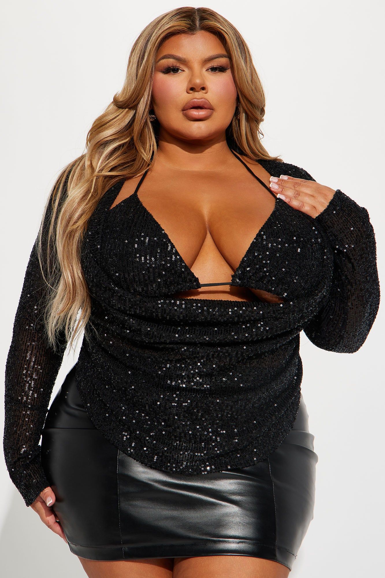 Diamond Heart Sequin Top - Black sold by Fashion Nova product image thumbnail 4