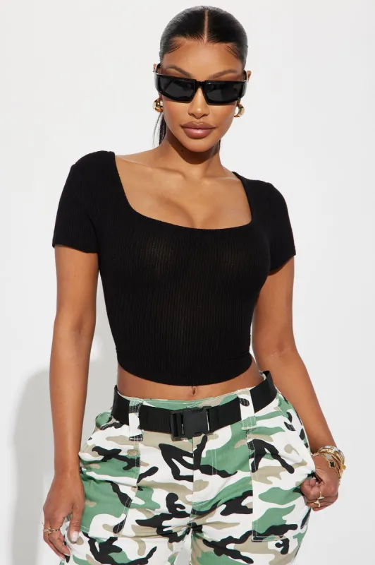 Shawna Crop Top - Black sold by Fashion Nova