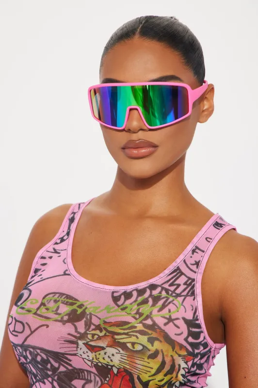 F1 Las Vegas Sunglasses - Pink sold by Fashion Nova