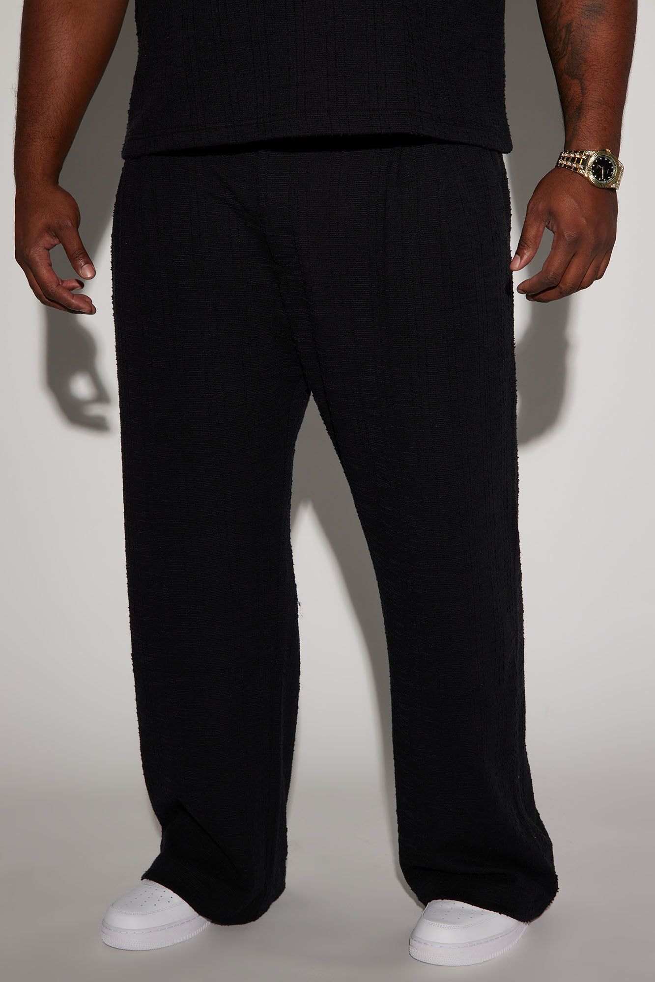 Jordan Textured Pleated Loose Trousers - Black sold by Fashion Nova product image thumbnail 5