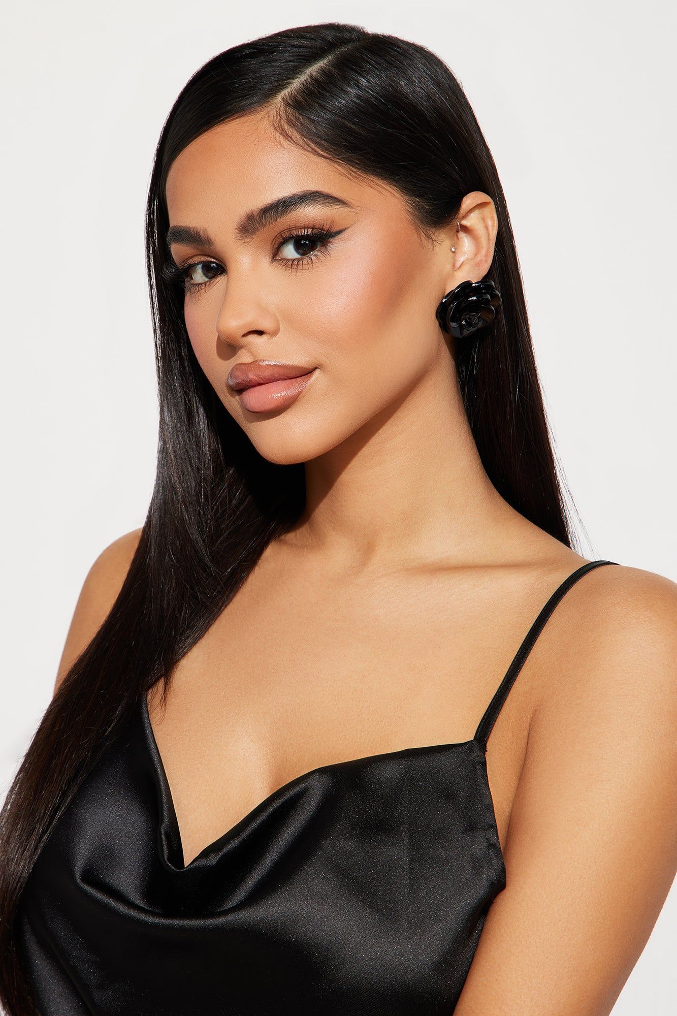 Pretty Pretty Flower Earrings - Black sold by Fashion Nova product image thumbnail 2