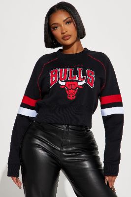 Bulls House Crew Neck Sweatshirt - Black sold by Fashion Nova