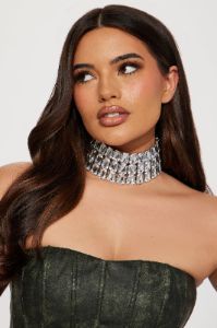 Never Too Glam Choker - Silver sold by Fashion Nova