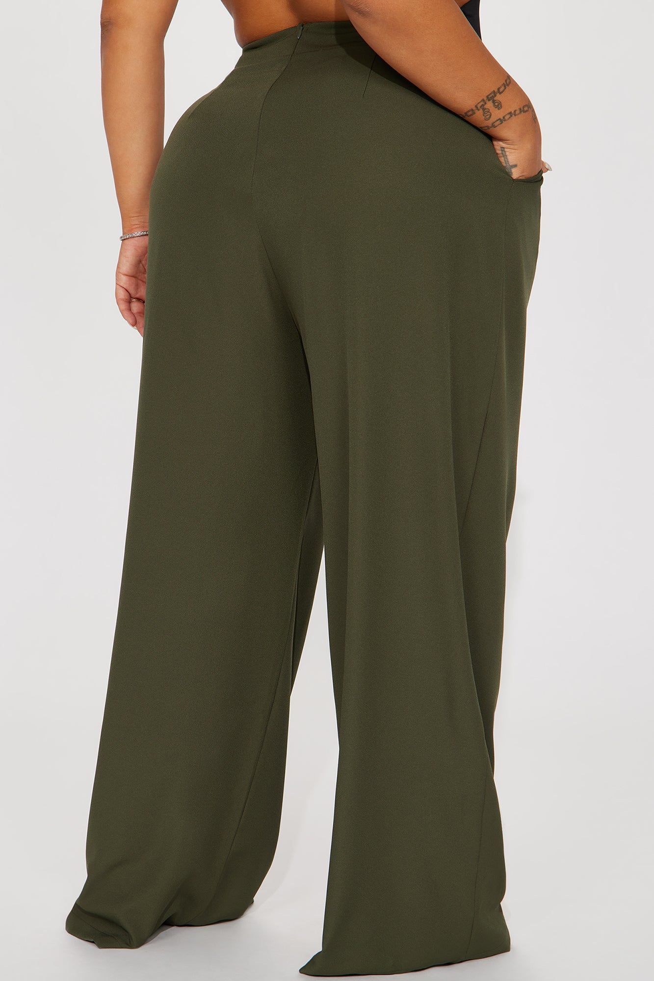 Feeling Focused Trouser - Olive sold by Fashion Nova product image thumbnail 6