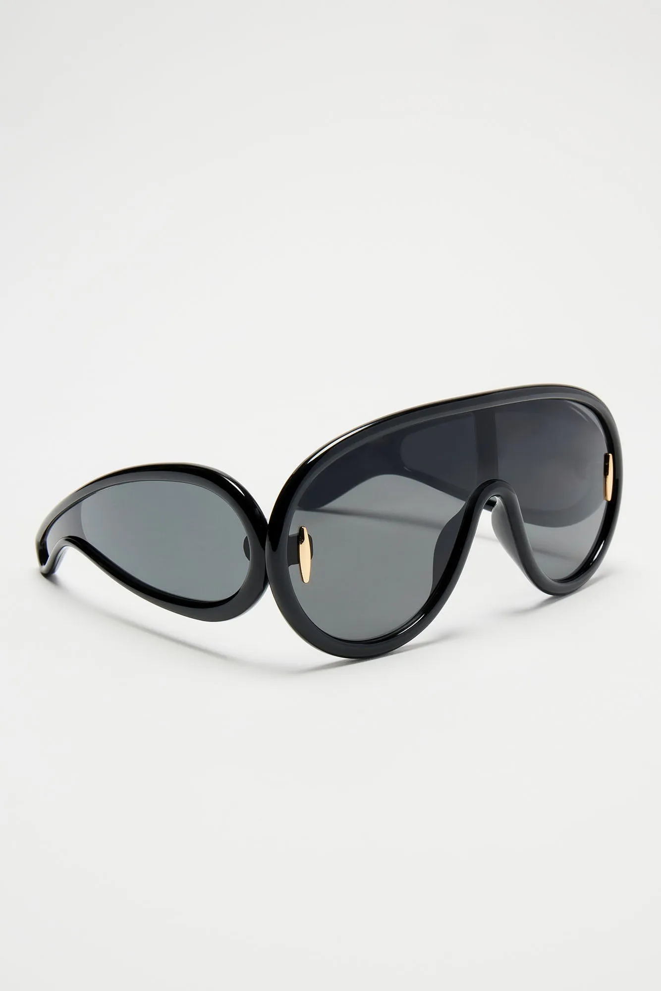 Frozen Presence Sunglasses - Black/Smoke sold by Fashion Nova product image thumbnail 3