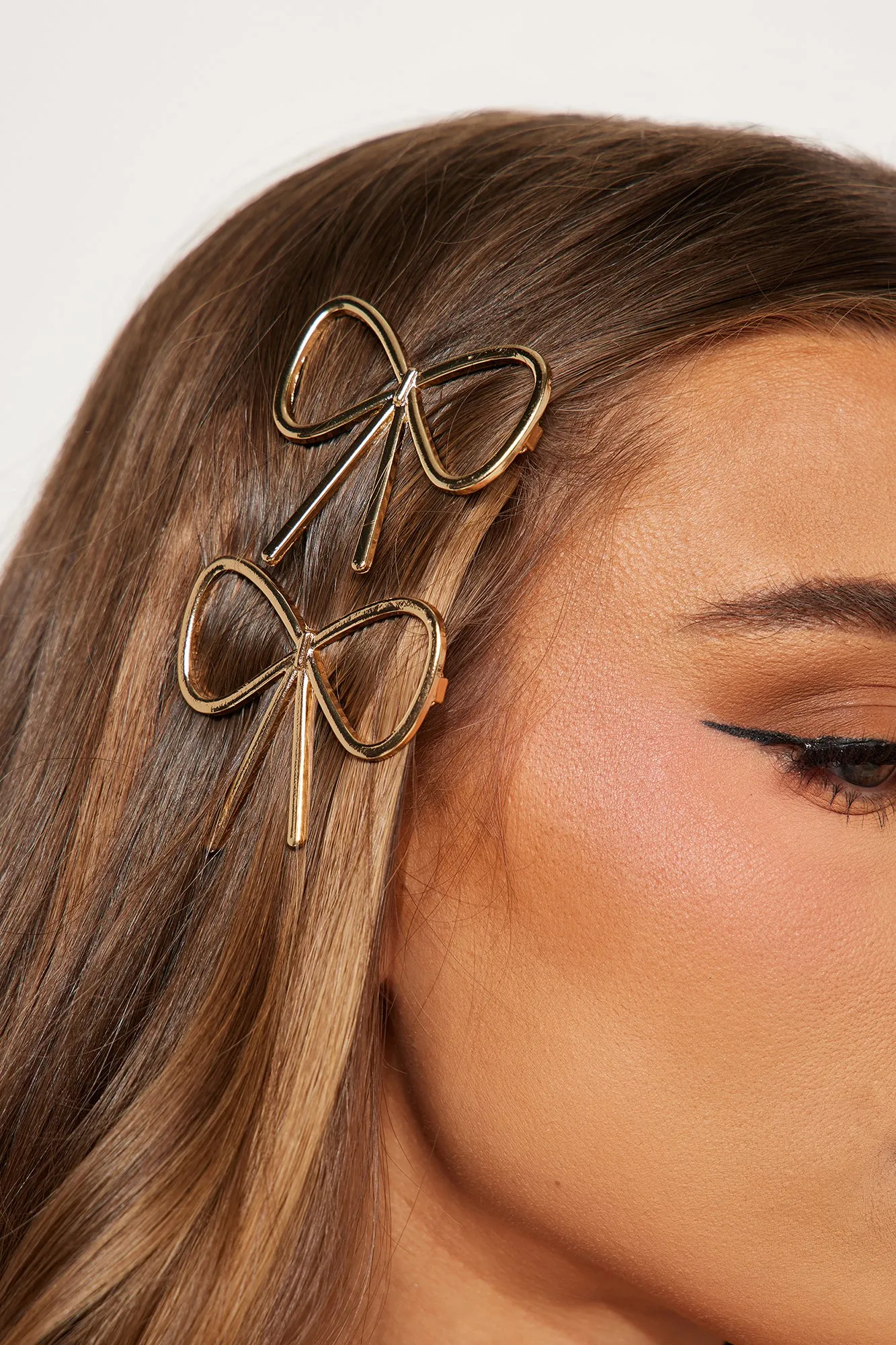 Be Nice Bow Hair Clip Set - Gold sold by Fashion Nova