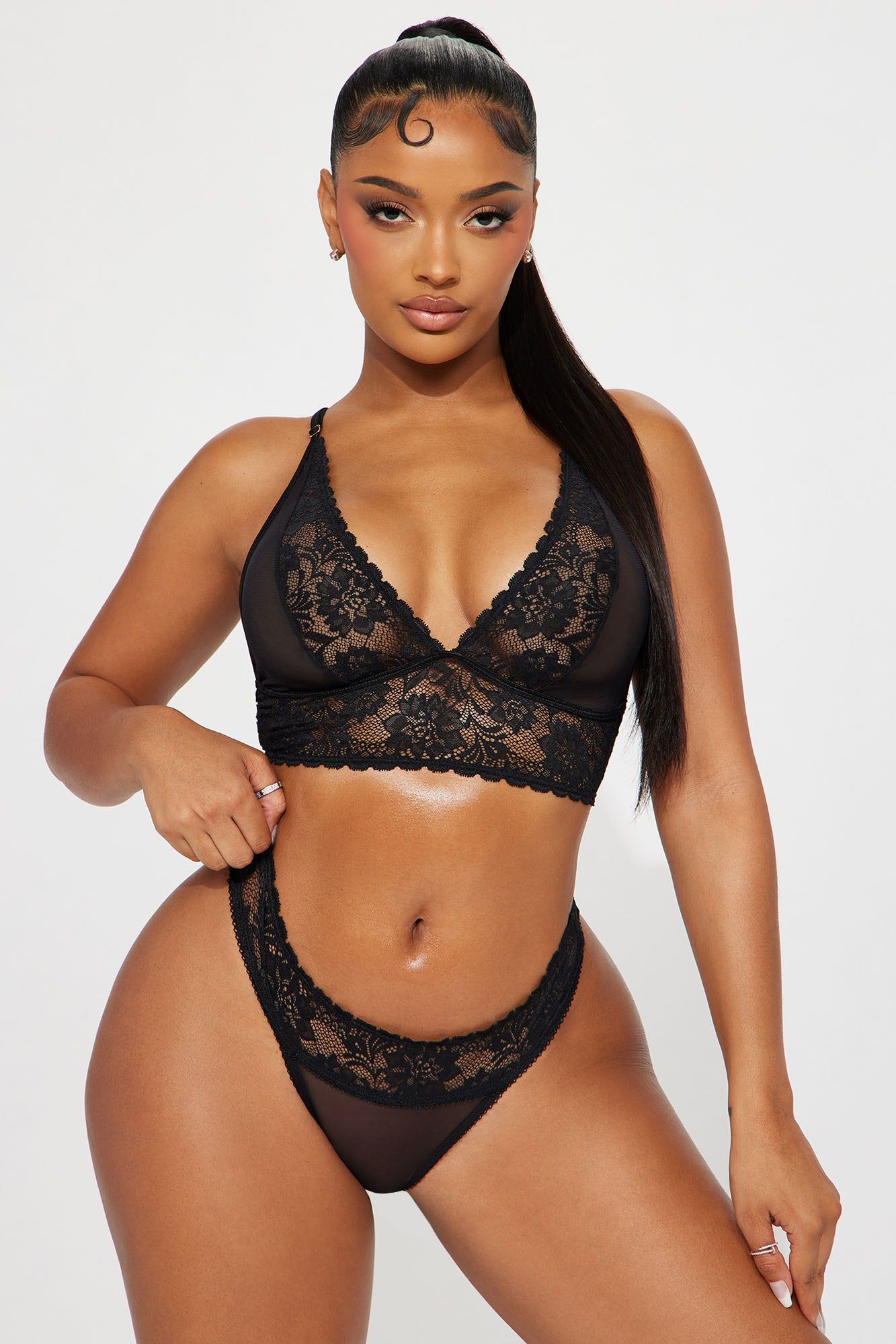 Belong With Me Lace Bra And Panty Set - Black sold by Fashion Nova