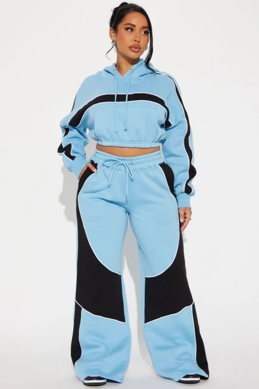Sabrina Colorblock Fleece Pant Set - Blue/combo sold by Fashion Nova