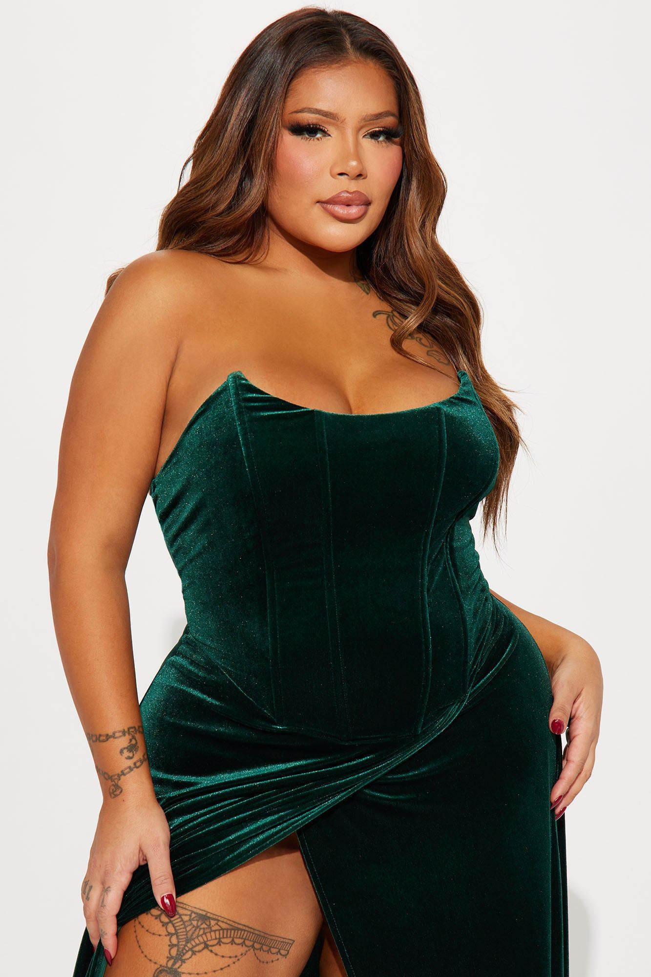 Leila Velvet Maxi Dress - Hunter sold by Fashion Nova product image thumbnail 5