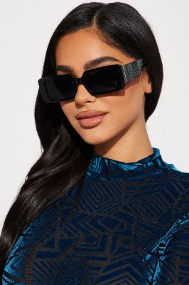 Simply A Classic Sunglasses - Black sold by Fashion Nova