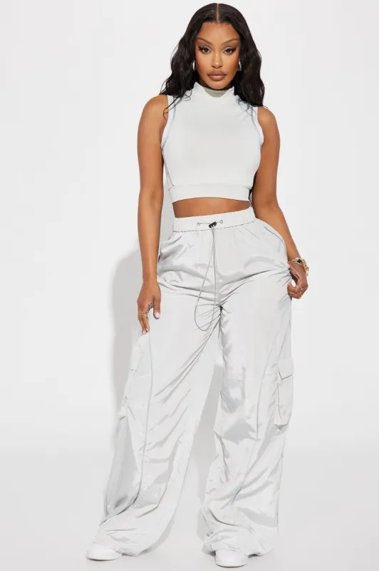 Keep Going Jogger Set - Grey sold by Fashion Nova