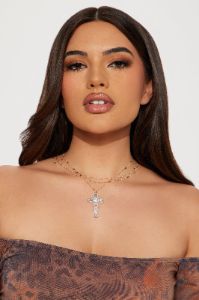 Tell No Lies Layered Necklace - Gold sold by Fashion Nova