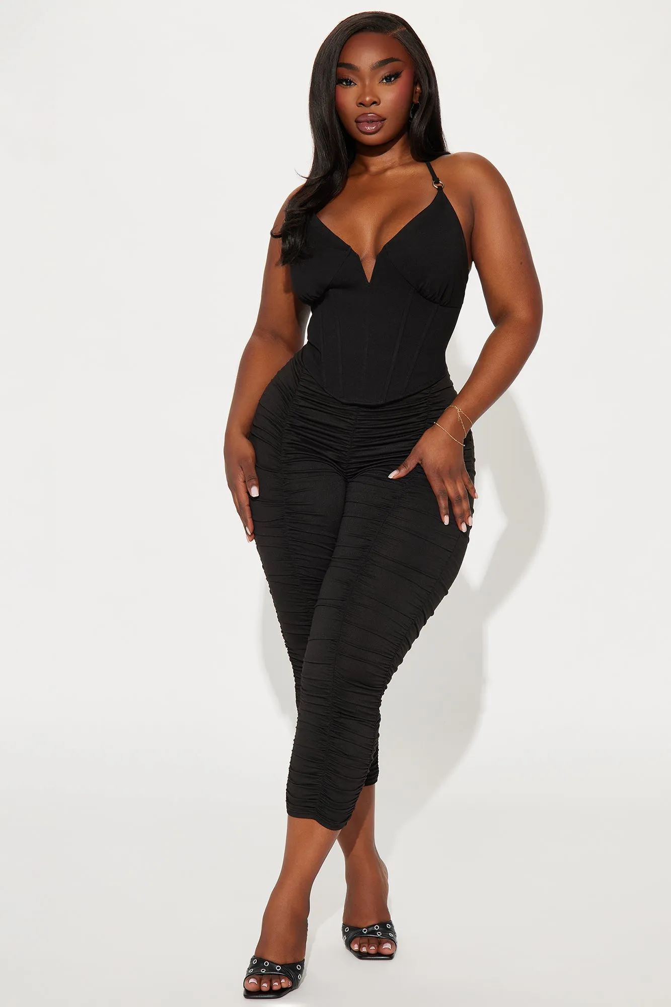 Take What's Yours Ruched Capri Legging - Black sold by Fashion Nova product image thumbnail 4