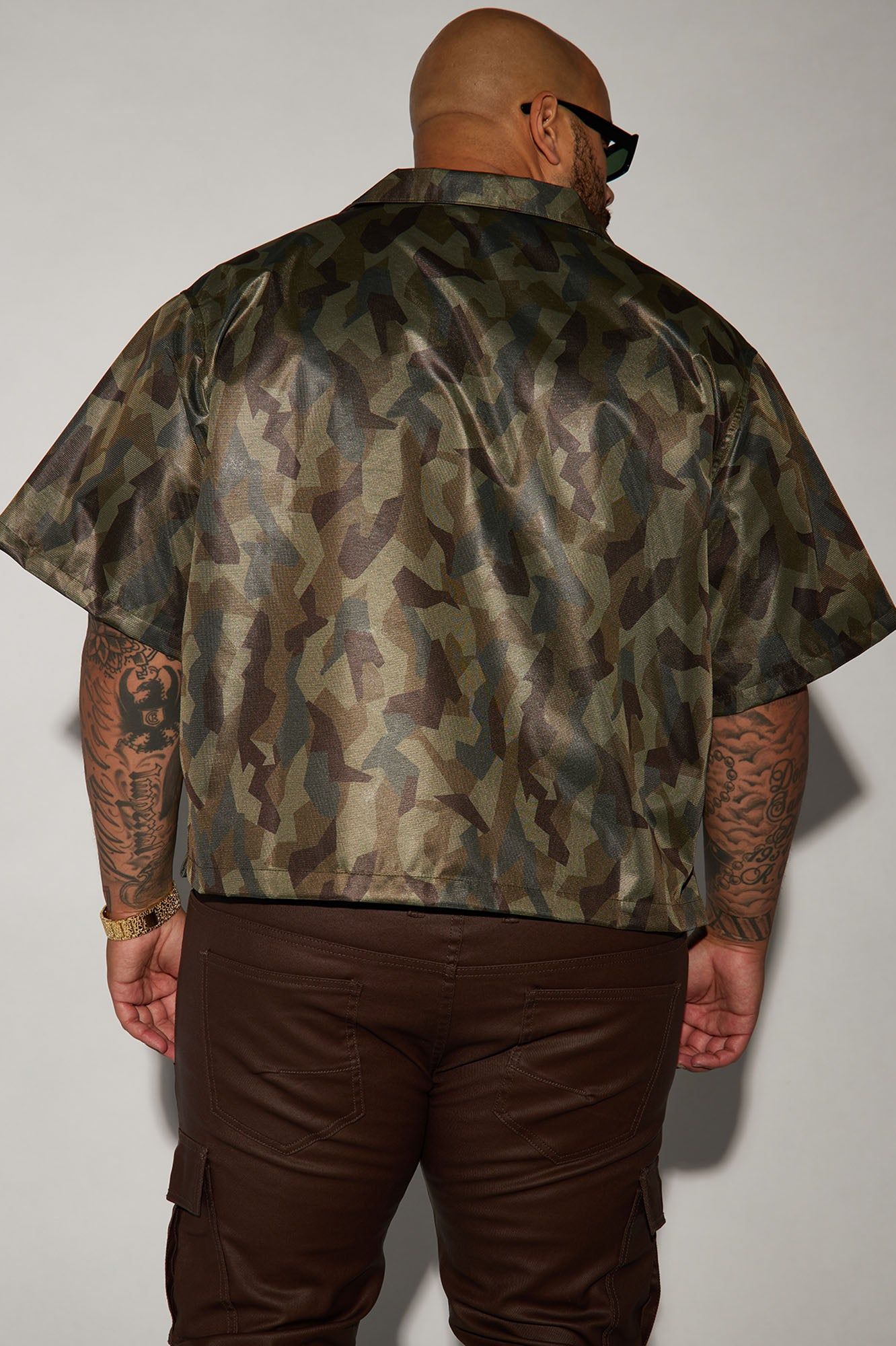 Out The Trenches Cropped Button Up - Olive/combo sold by Fashion Nova product image thumbnail 6
