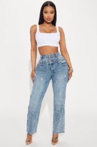 Can't Miss Cropped Stretch Straight Leg Jeans - Medium Wash sold by Fashion Nova