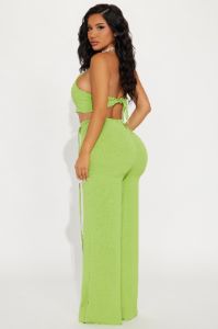 Vivian Pant Set - Green sold by Fashion Nova