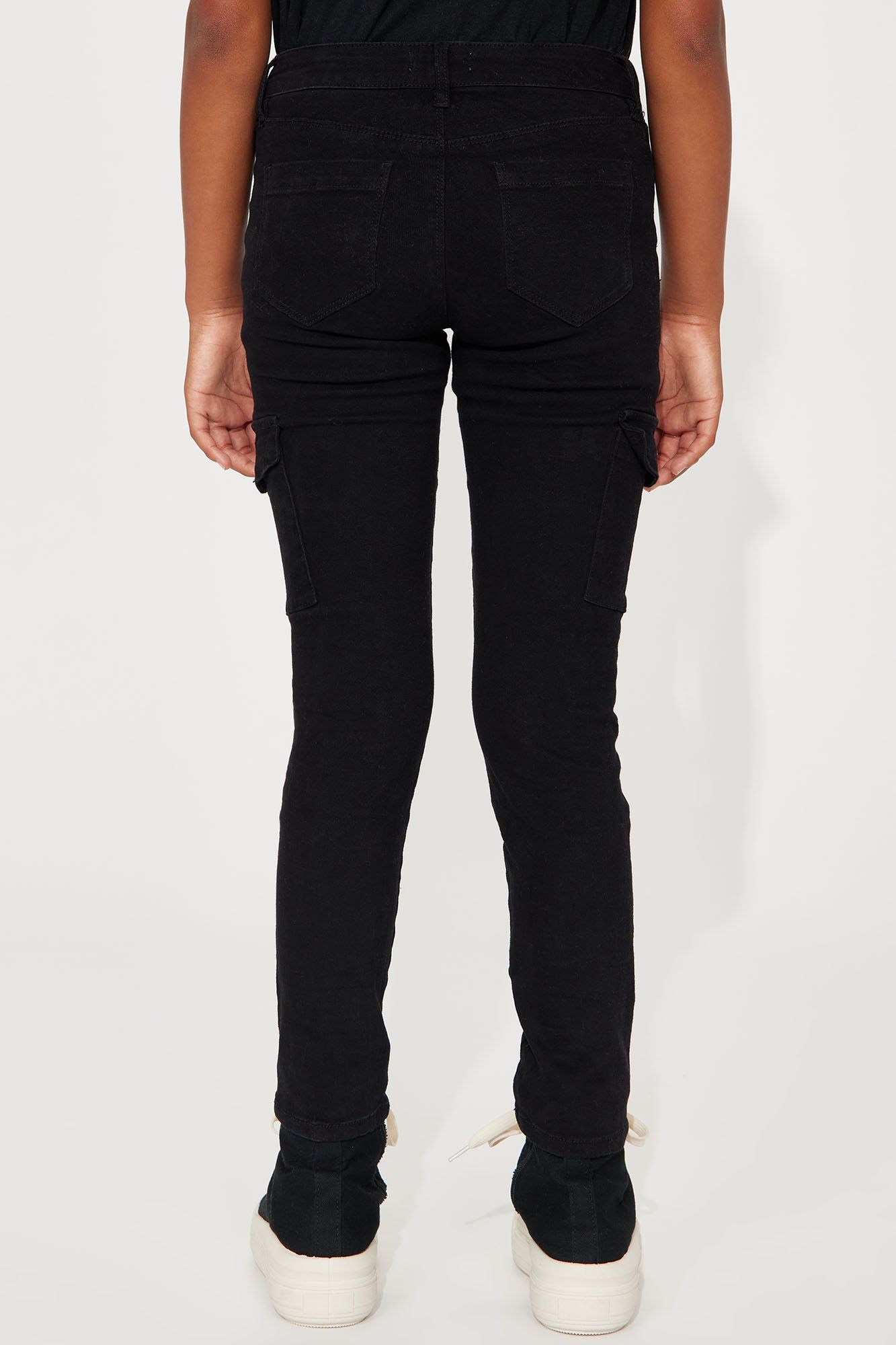 Mini Everyday Skinny Cargo Pant - Black sold by Fashion Nova product image thumbnail 5