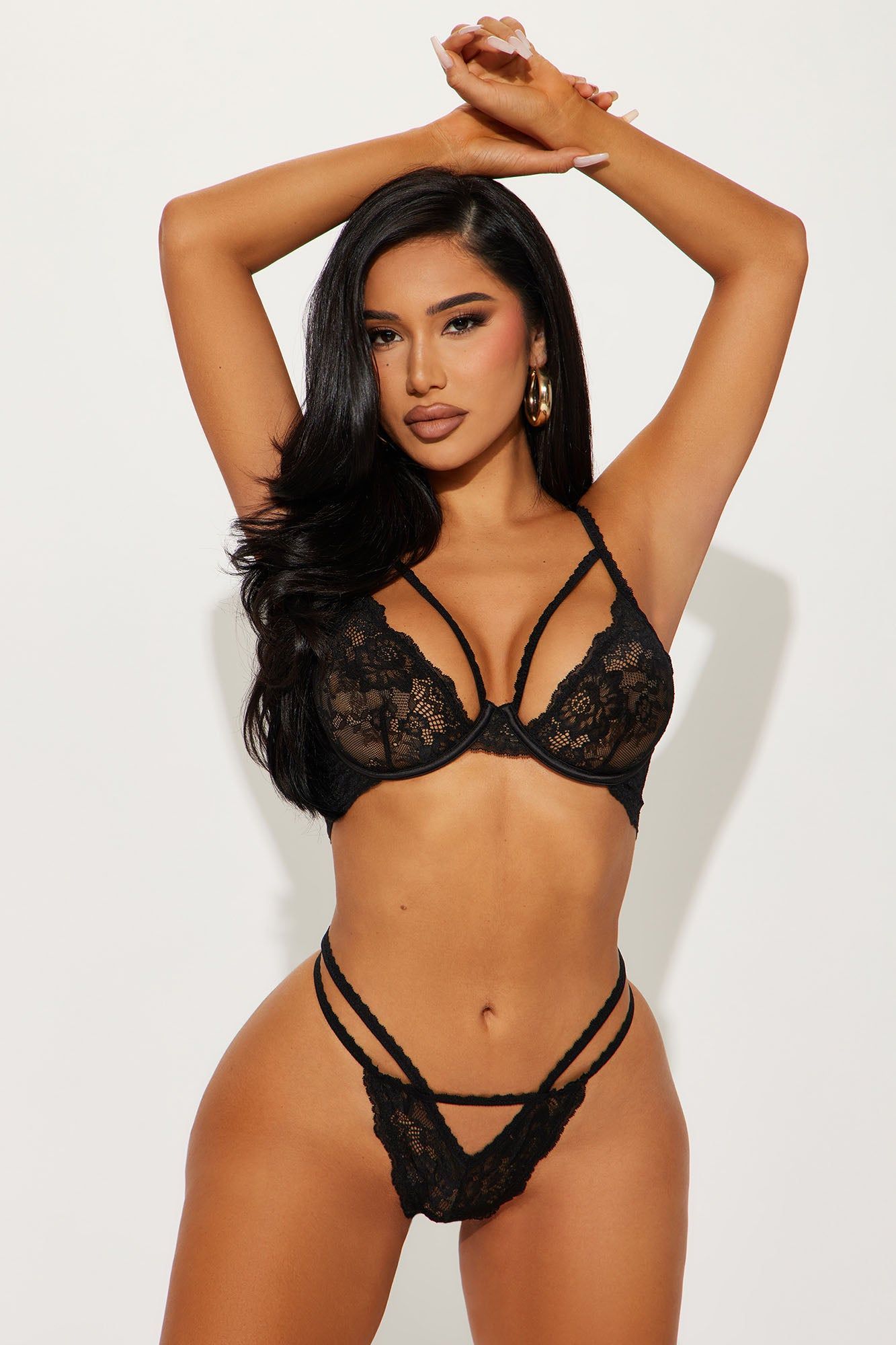 Love Me Right Lace 2 Piece Set - Black sold by Fashion Nova