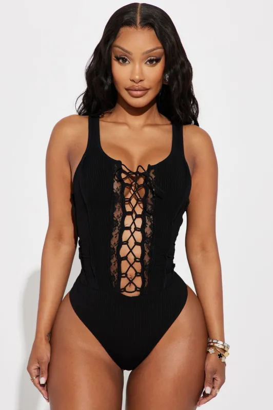 Odette Lace Up Bodysuit - Black sold by Fashion Nova