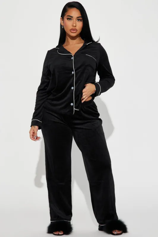 Head In The Clouds Velvet PJ Pant Set - Black sold by Fashion Nova