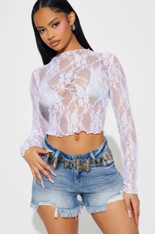 Diverse Butterflies Chain Belt  - Silver sold by Fashion Nova