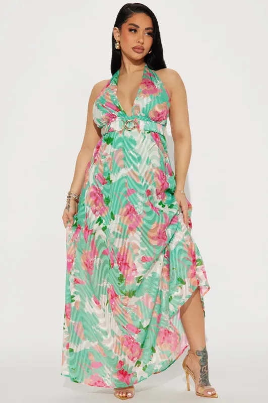Clara Chiffon Maxi Dress - Green/combo sold by Fashion Nova