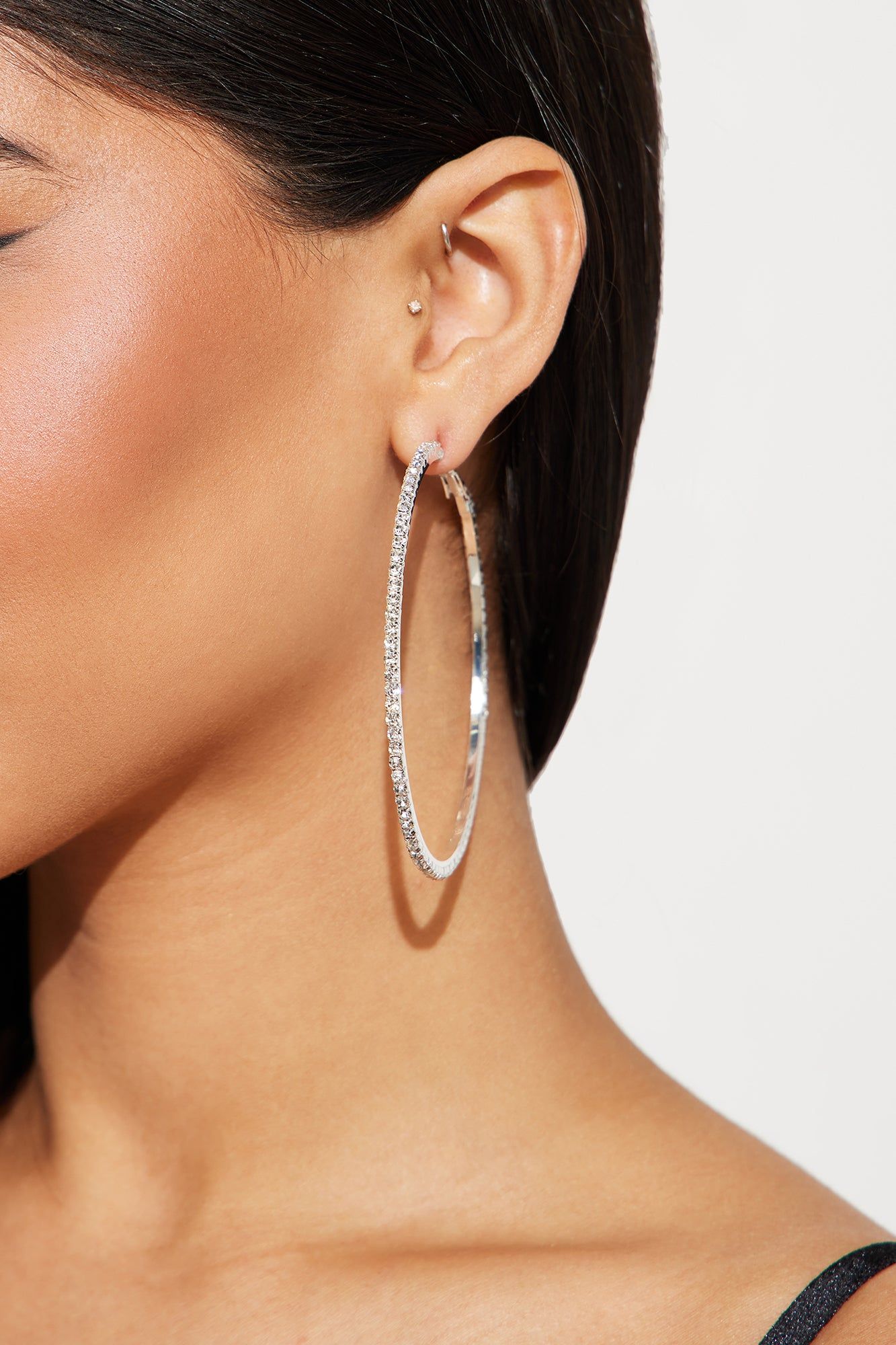 Through The Hoop Earrings - Silver sold by Fashion Nova