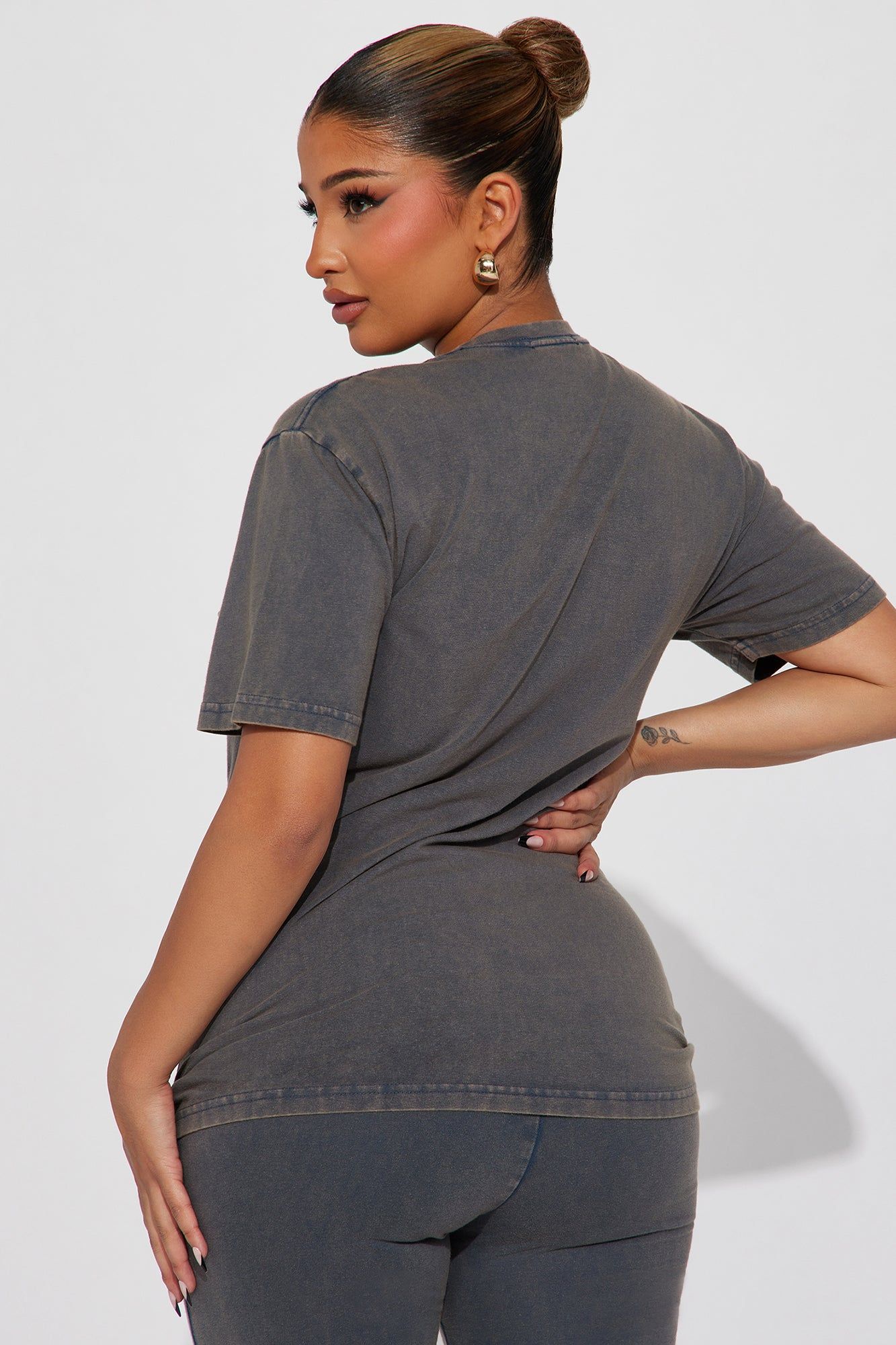 Butterfly Dreams Mineral Wash Legging Set - Denim sold by Fashion Nova product image thumbnail 4