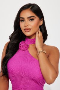 The Best Option Bracelet - Gold sold by Fashion Nova