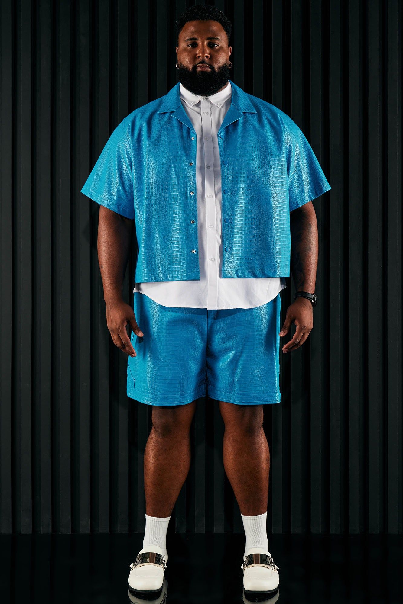 Gotta Run Faux Croc Leather Cropped Button Up Shirt - Blue sold by Fashion Nova product image thumbnail 5