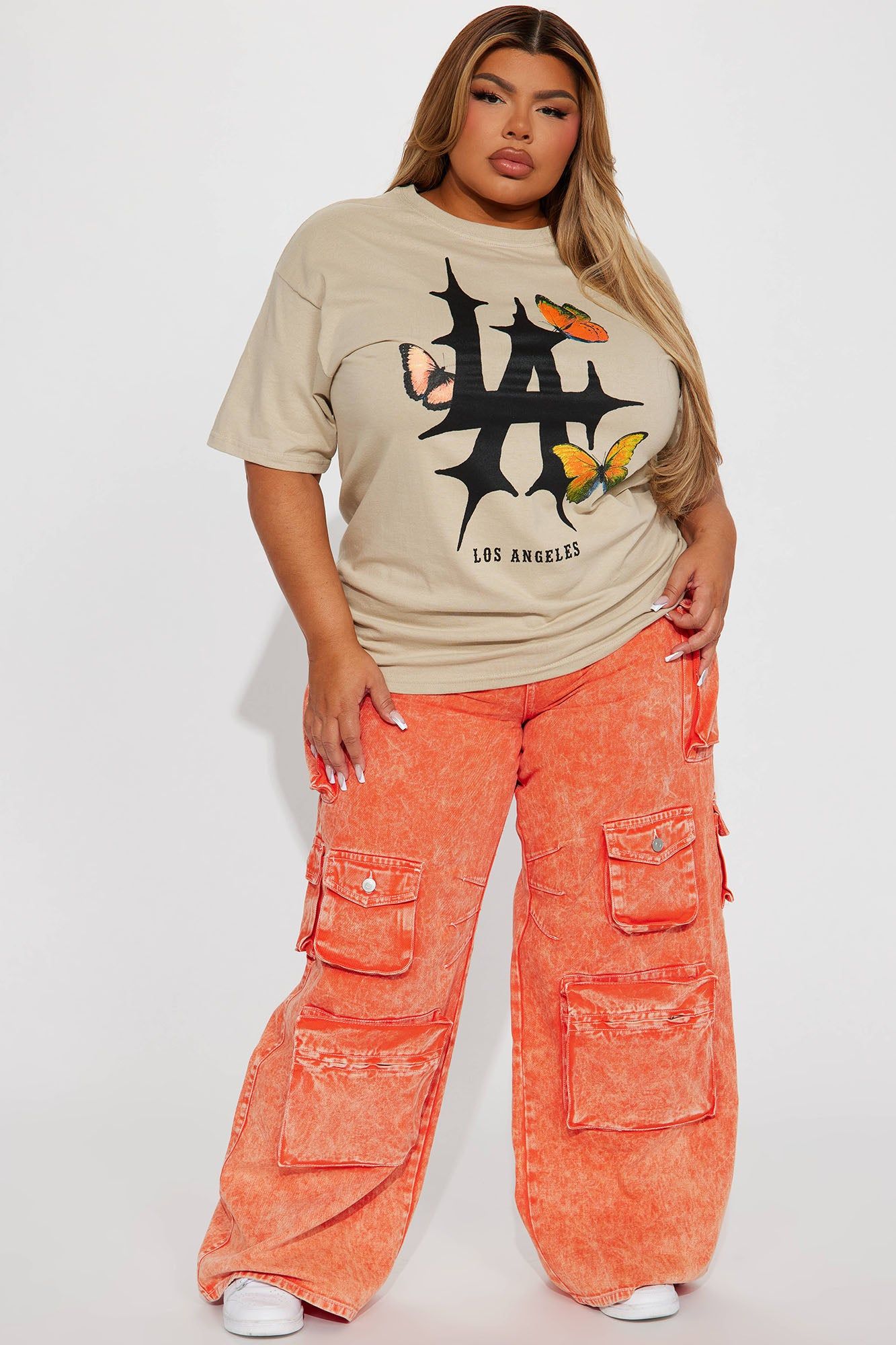 LA Butterfly Graphic Tee - Taupe sold by Fashion Nova product image thumbnail 5