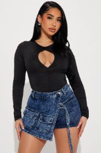 Stand Out Cut Out Bodysuit - Black sold by Fashion Nova