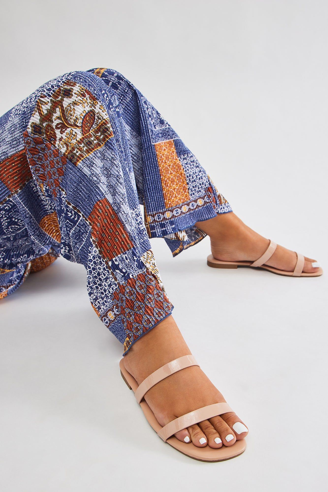 Nikkie Flat Sandals - Nude sold by Fashion Nova product image thumbnail 3