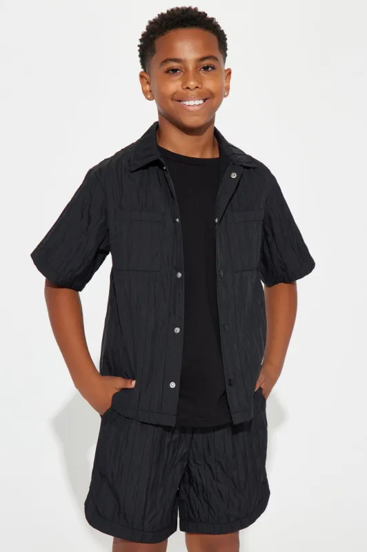 Mini Cavour Crinkled Shirt - Black sold by Fashion Nova