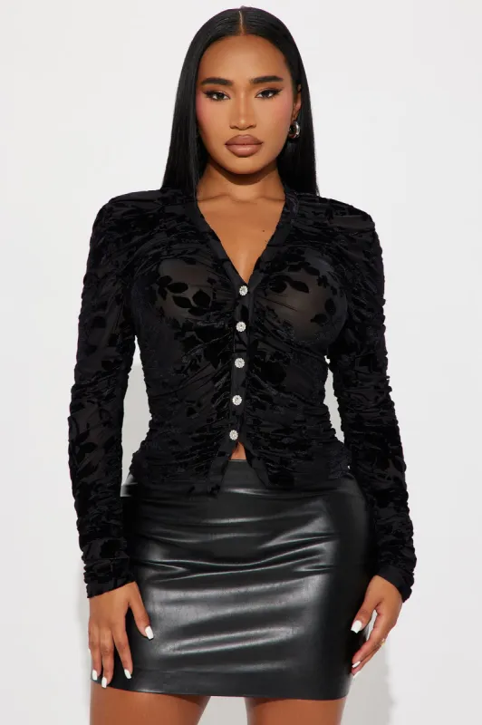 Evalynn Velvet Top - Black sold by Fashion Nova