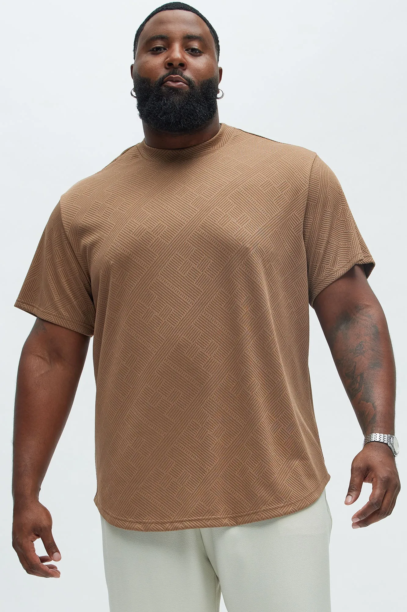 Easton Geo Textured Scallop Short Sleeve Tee - Brown sold by Fashion Nova product image thumbnail 5