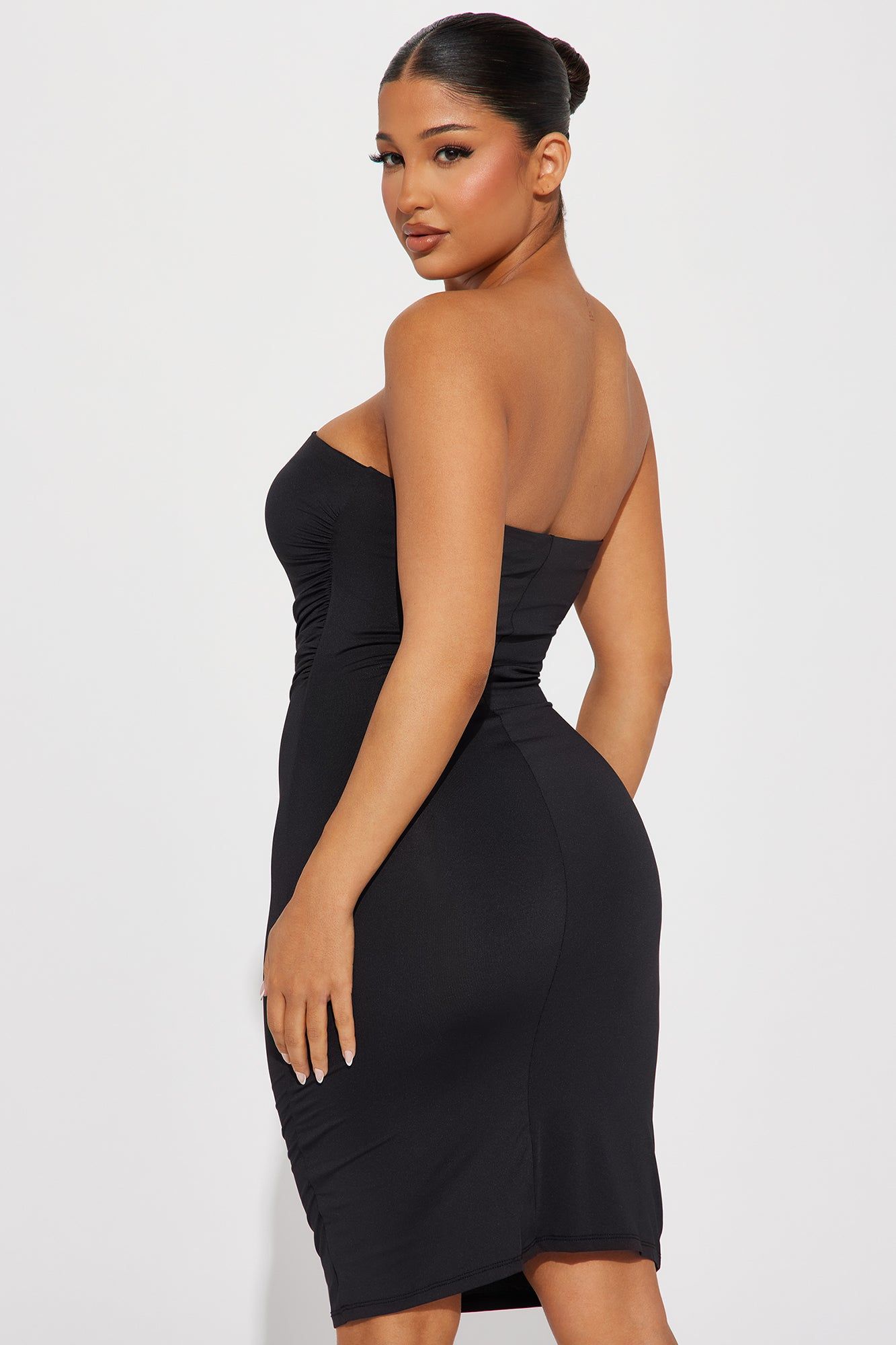 Amy Strapless Mini Dress - Black sold by Fashion Nova product image thumbnail 3