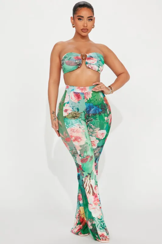 Jayne Floral Pant Set - Green/combo sold by Fashion Nova