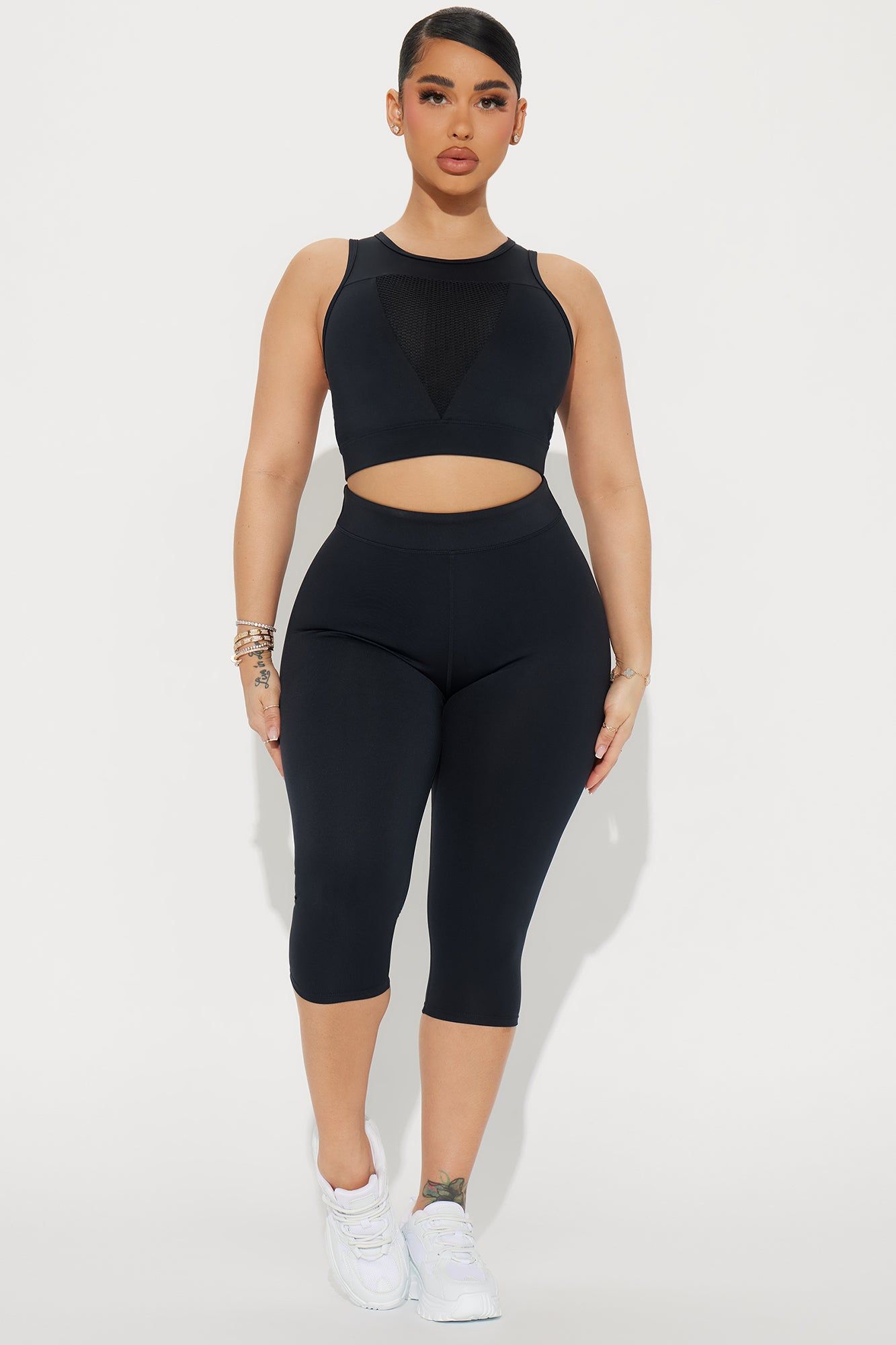Power Punch Elevate Sports Bra - Black sold by Fashion Nova product image thumbnail 2