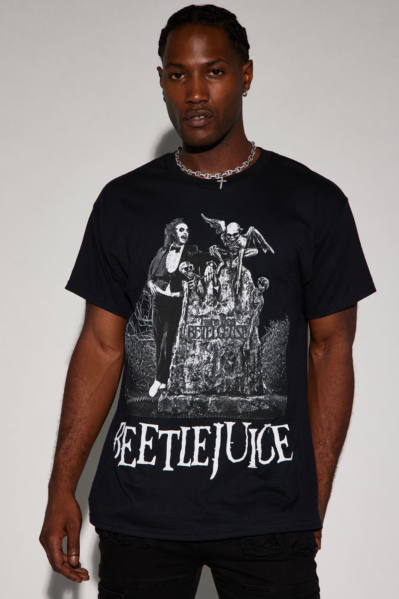 BeetleJuice Short Sleeve Tee - Black sold by Fashion Nova