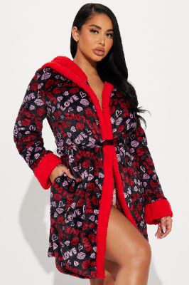 Kisses And Hearts Plush PJ Robe - Red/Black sold by Fashion Nova