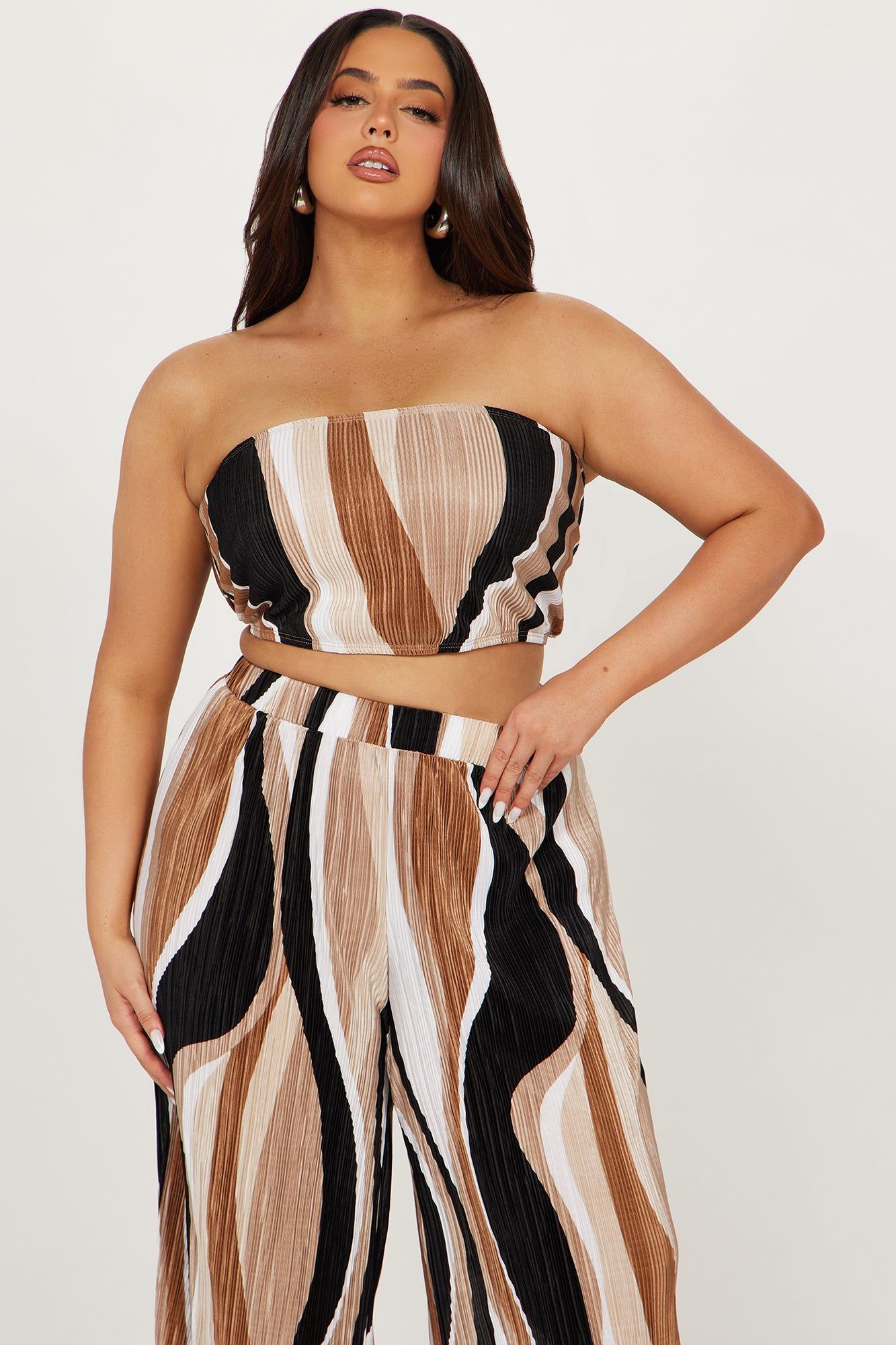 Valerie Plisse Pant Set - Black/combo sold by Fashion Nova product image thumbnail 5