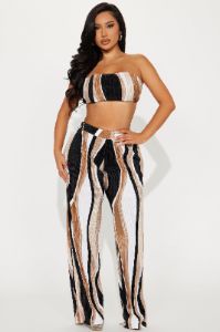 Valerie Plisse Pant Set - Black/combo sold by Fashion Nova