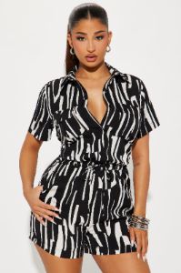 Jaala Romper - Black sold by Fashion Nova