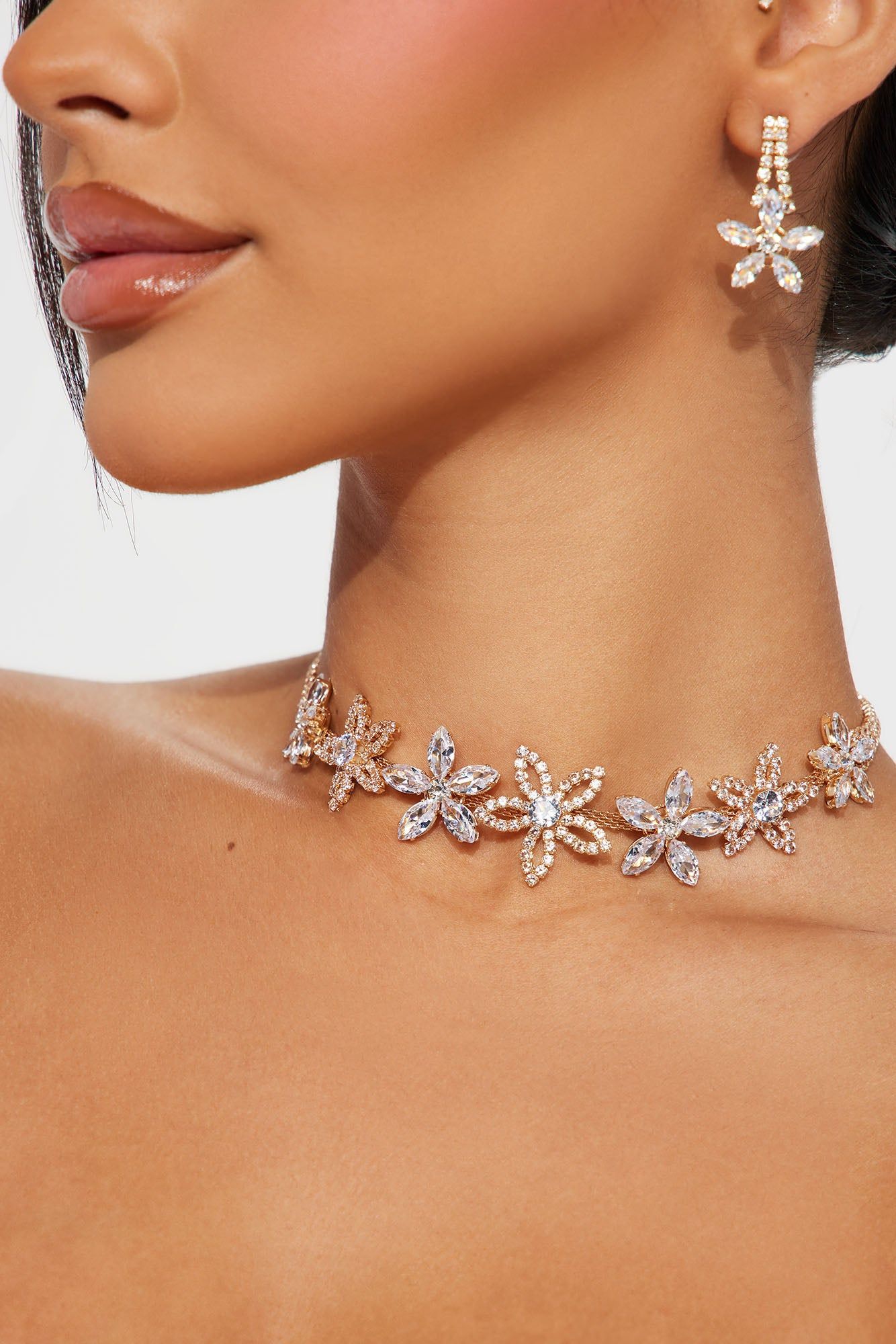 Sent Flowers Necklace and Earring Set - Gold sold by Fashion Nova